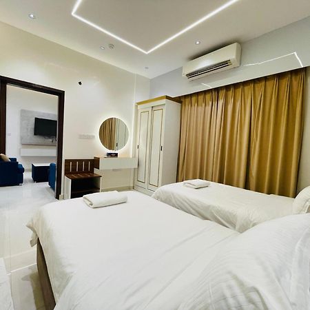 Mabahj Garnatha Hotel Apartments Sohar Eksteriør billede